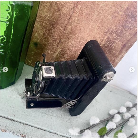 Vintage 1930s Kodak Vest Pocket Model B Folding Camera UNTESTED DISPLAY ONLY - Picture 7 of 10